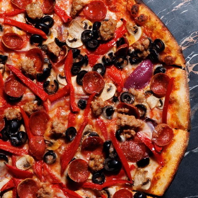 Supreme Pie (Medium 14").