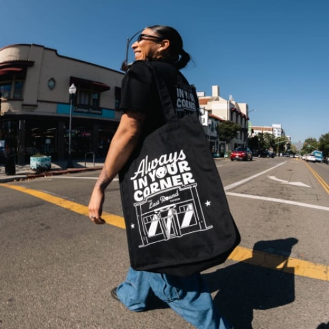 AIYC TOTE BAG.