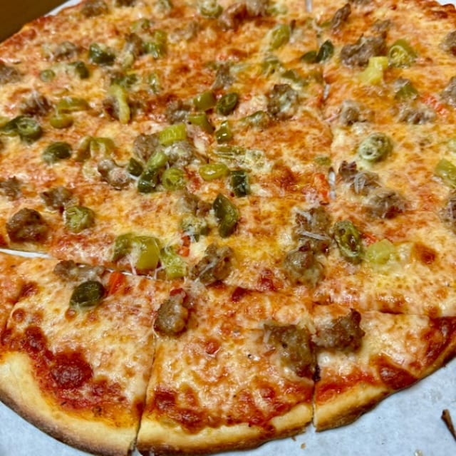 Wrigleyville Pie (Medium 14").